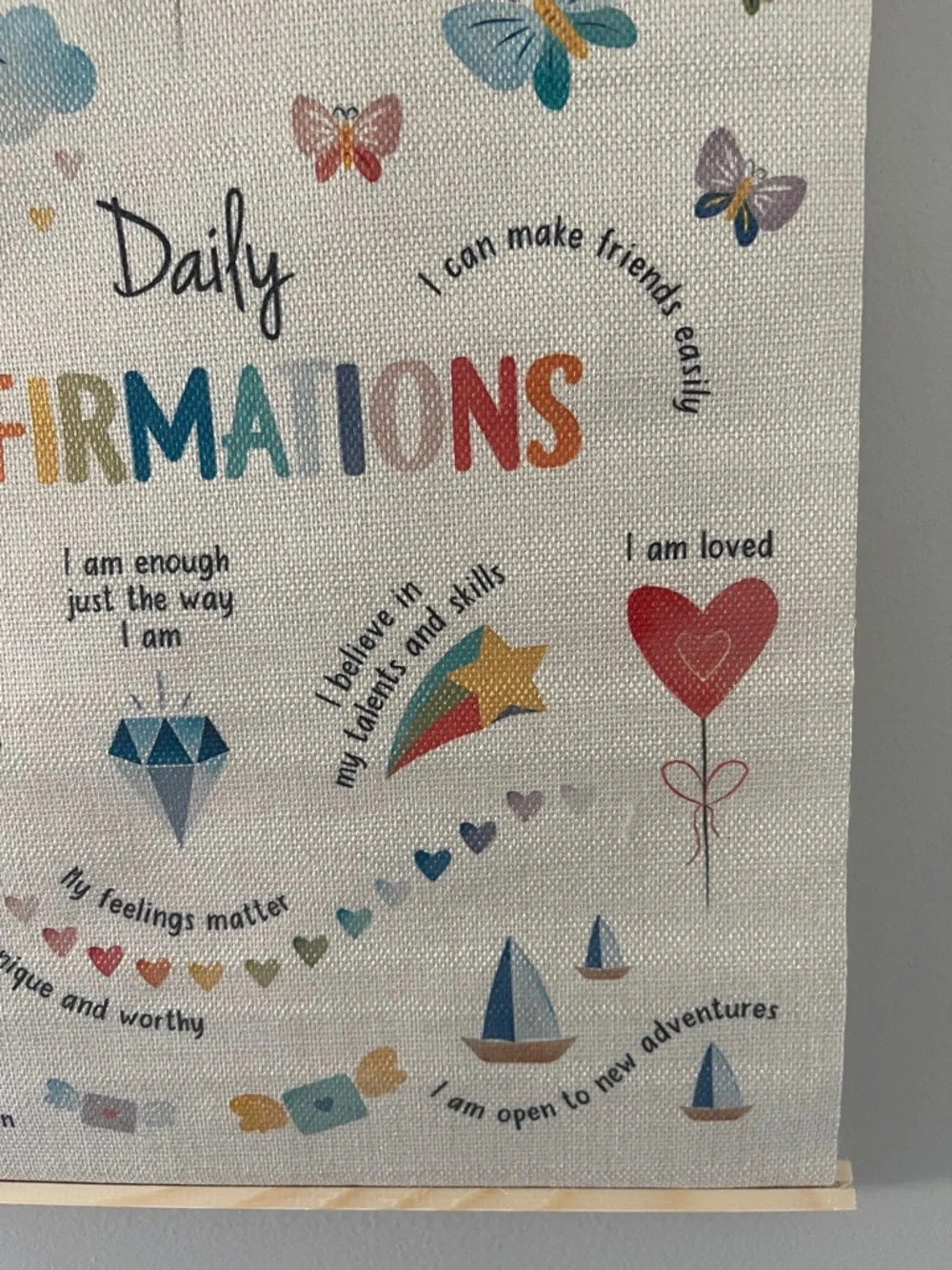 NEW Wall Hanging — Daily Affirmations 🌺